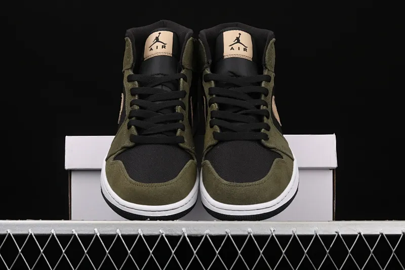 All Categories Air Jordan Jordan Series Basketball Shoes Air Jordan 1 Mid Air Jordan 1 Mid AJ1 Joe 1 Army Green Mid-top Versatile Casual Sports Shoes BQ6472-030